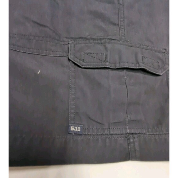 5.11 Tactical Series Men Shorts 40 Cargo 9" Cotton Pockets Work Uniform #73285 - Picture 2 of 11